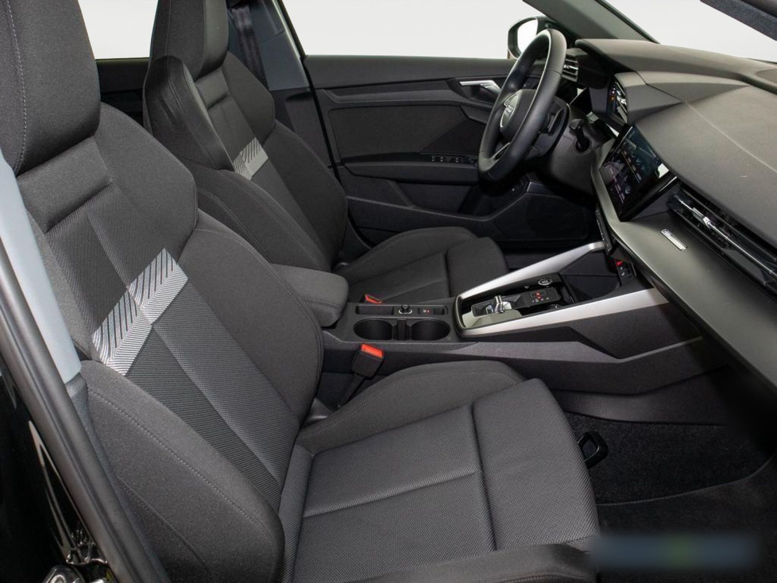 Audi A3 Sportback 45 TFSI e S line S tronic - Samsaru's Car Outlet