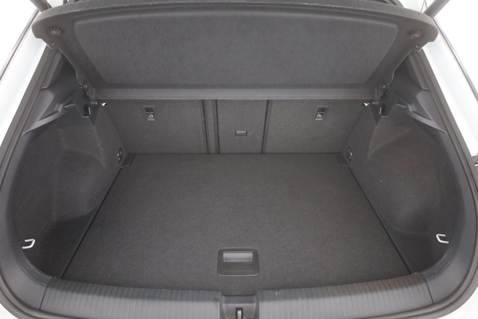 Volkswagen T-Roc 2.0 TSI R 4Motion - Samsaru's Car Outlet