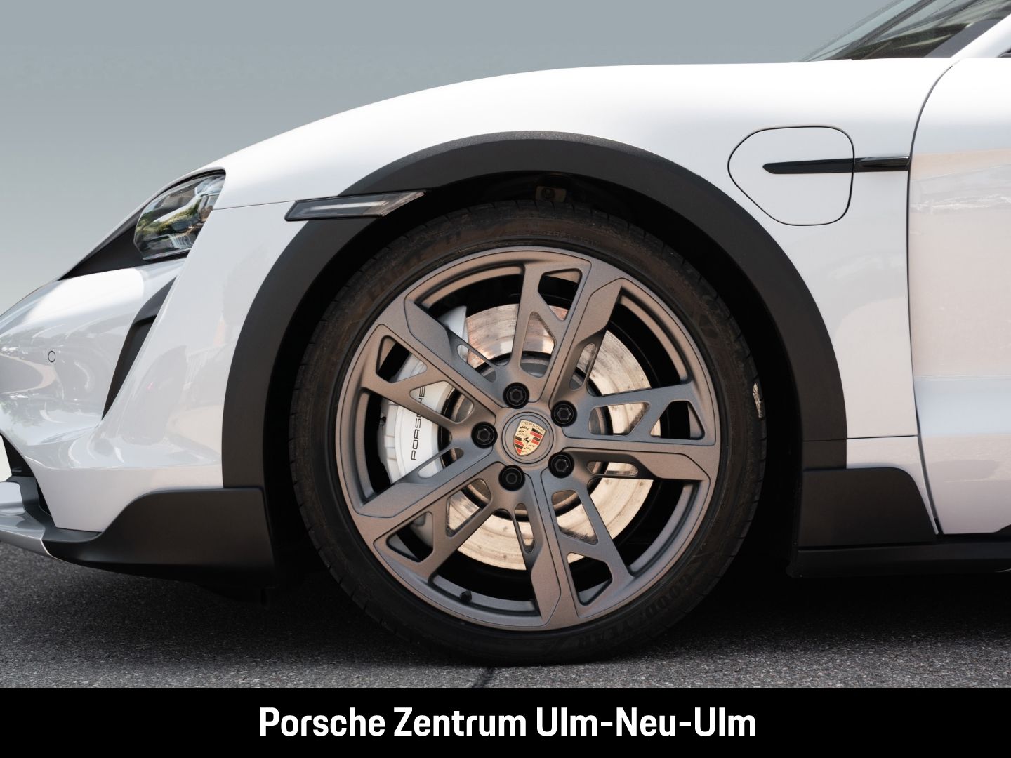 Porsche Taycan Turbo Cross Turismo BOSE Luftfederung LED