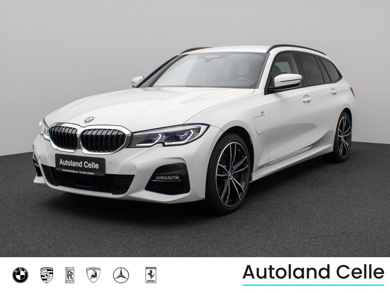 BMW 330e M Sport - Samsaru's Car Outlet