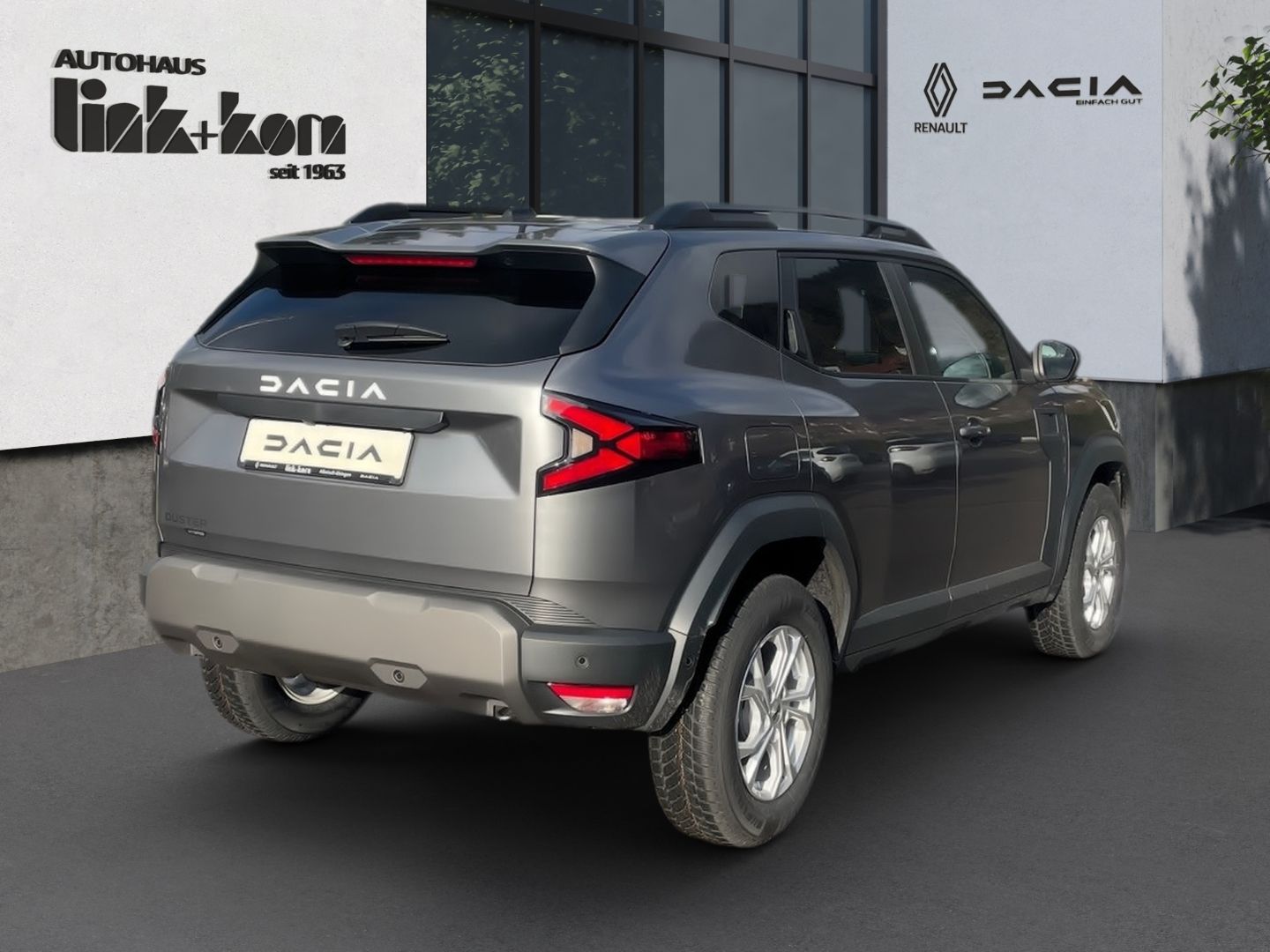 Dacia Duster Journey HYBRID 140 - Samsaru's Car Outlet