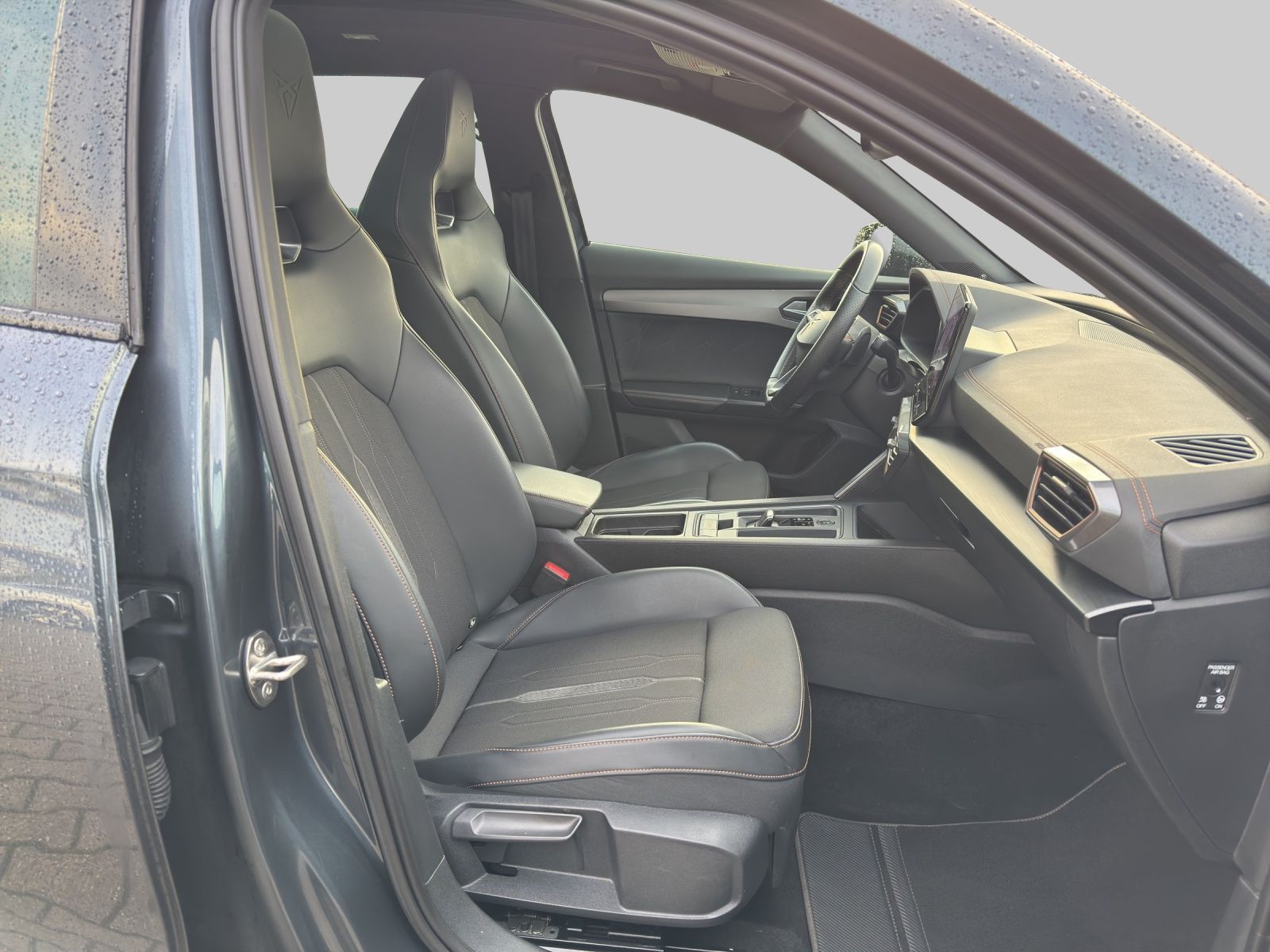 Cupra Formentor VZ 2.0 TSI BREMBO PANO AHK BEATS eKLAP