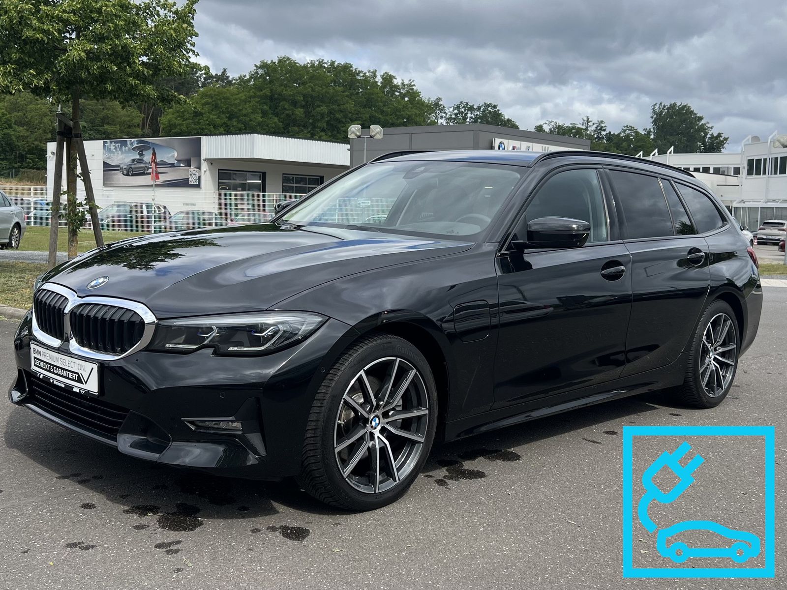 BMW 320e Touring Sport Line - Samsaru's Car Outlet