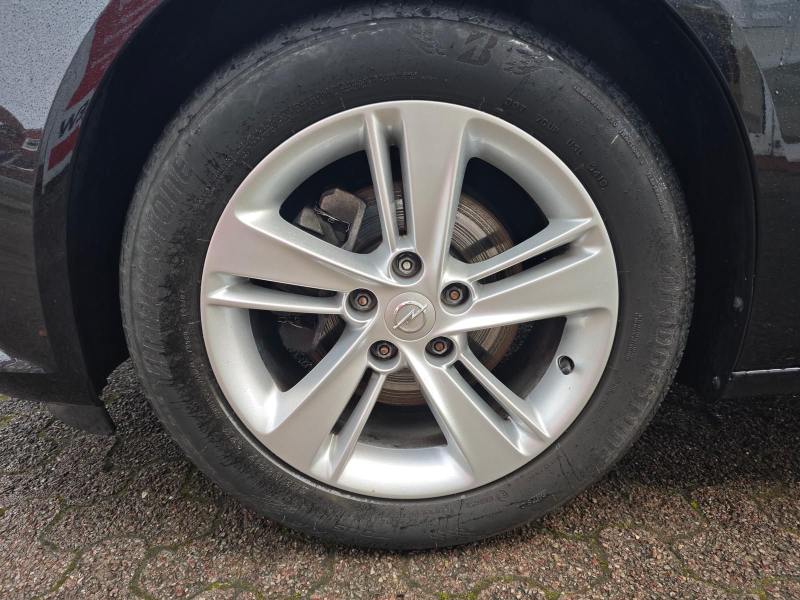 Opel Insignia 1.6 CDTI Innovation - Samsaru's Car Outlet
