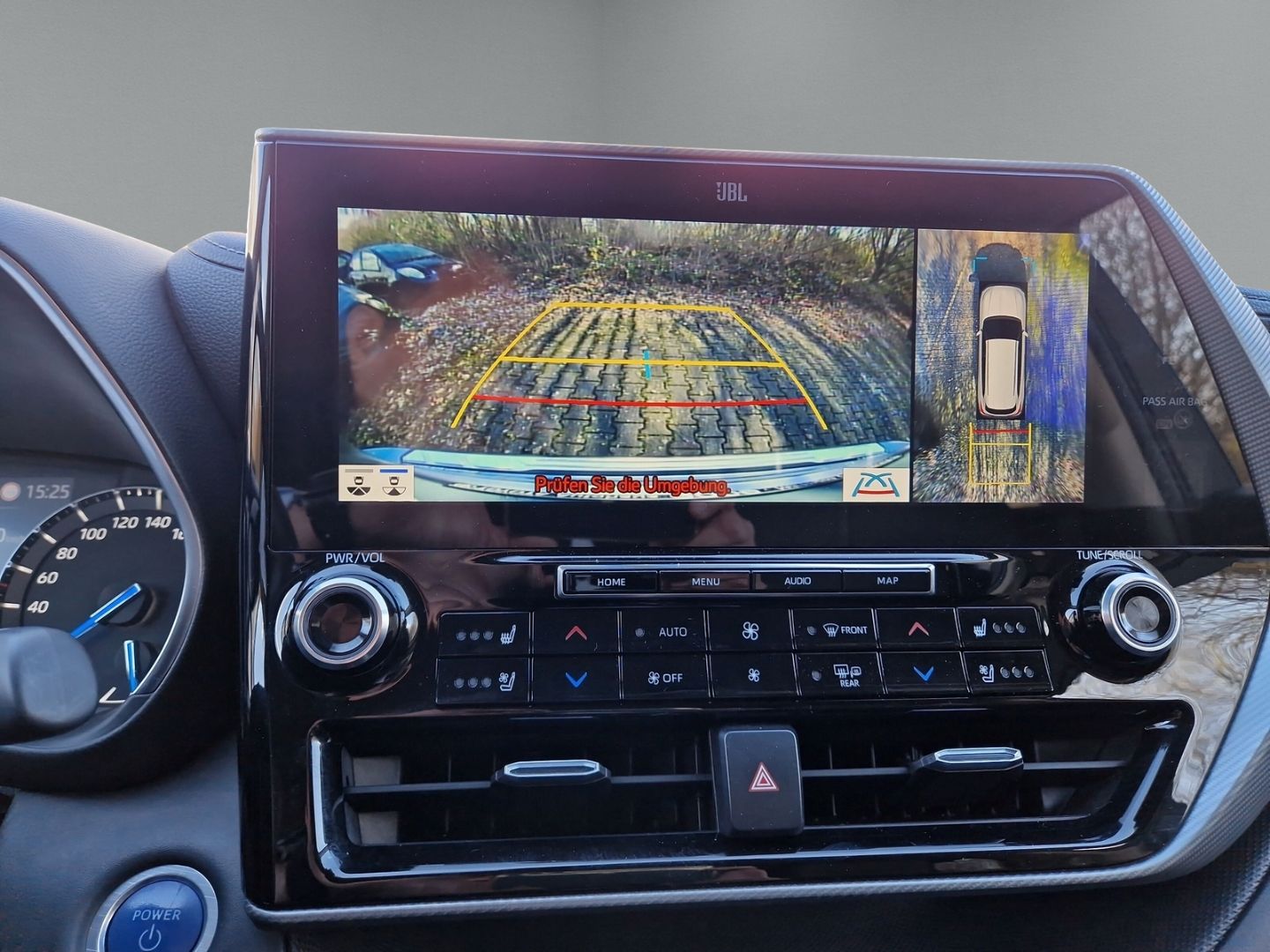 Toyota Highlander 2.5 Hybrid Luxury 7-Sitzer HUD Navi M
