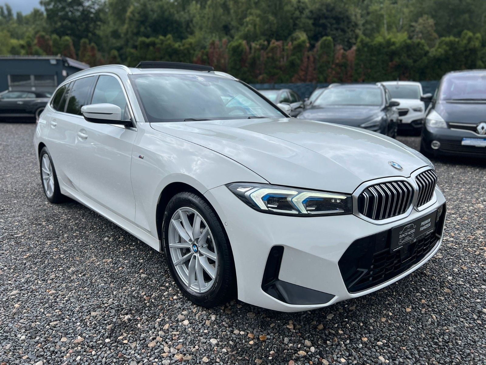 BMW 330i xDRIVE M SPORT - Samsaru's Car Outlet
