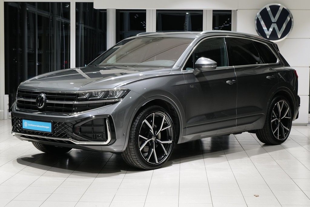Volkswagen Touareg 3.0TDI R-Line - Samsaru's Car Outlet