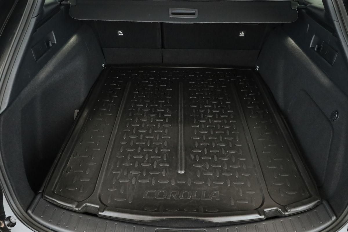 Toyota Corolla Touring Sports 2.0 CVT Team D Navi Kam