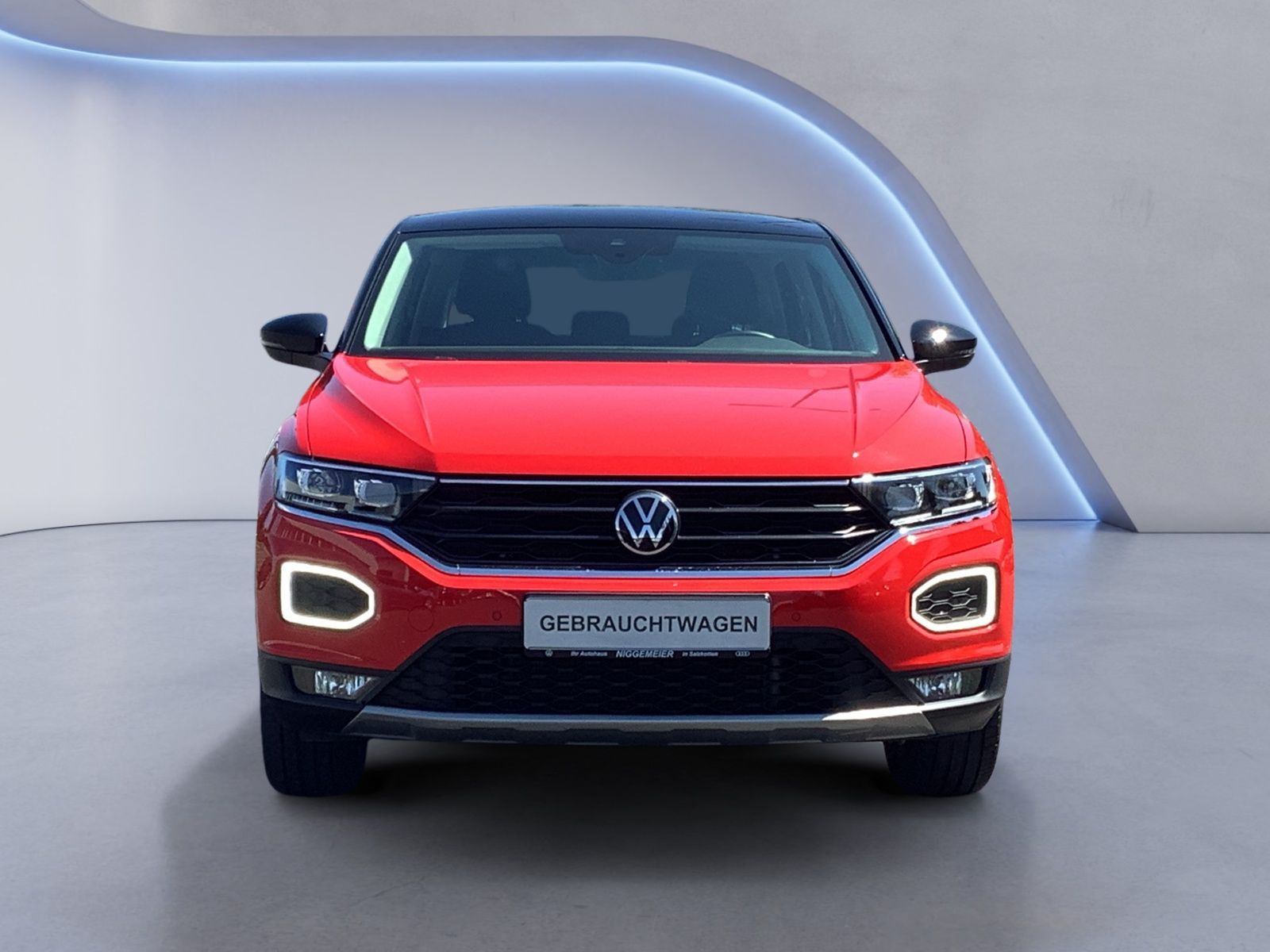 Volkswagen T-Roc 1.0TSI STYLE - Samsaru's Car Outlet