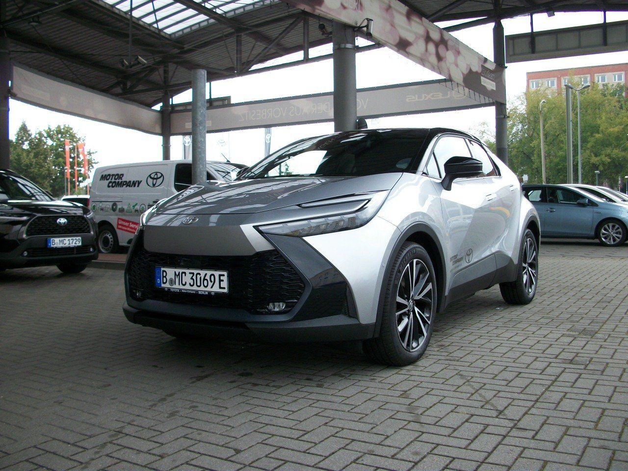 Toyota C-HR 2,0 l Plug-In 4x2 Lounge
