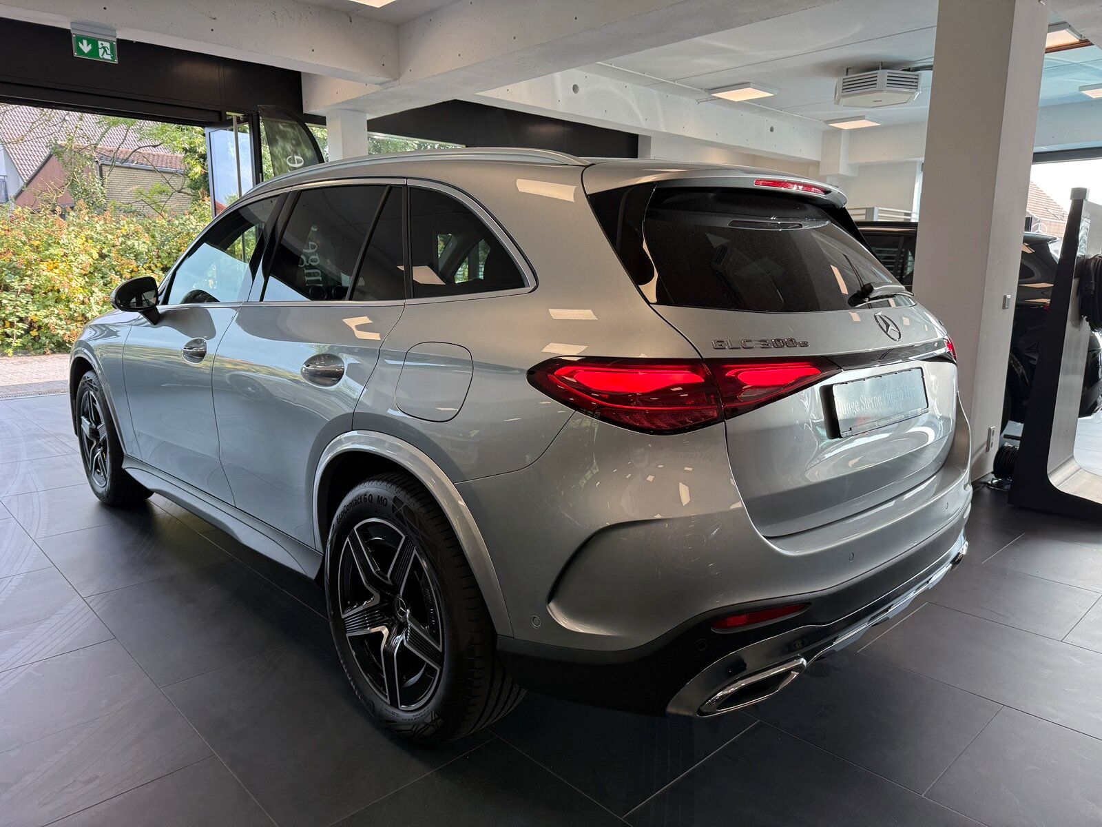 Mercedes-Benz GLC 300 e 4M AMG - Samsaru's Car Outlet