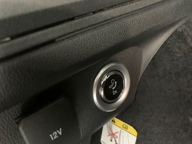 Ford Kuga PHEV ST-LINE X - Samsaru's Car Outlet