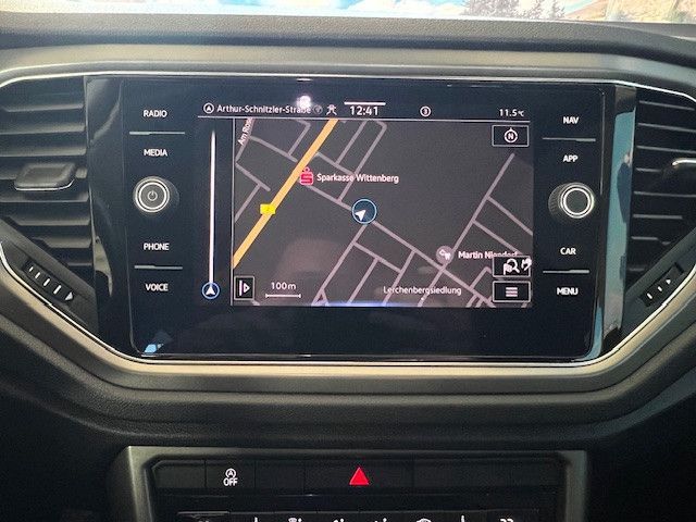 Volkswagen T-ROC Style - Samsaru's Car Outlet