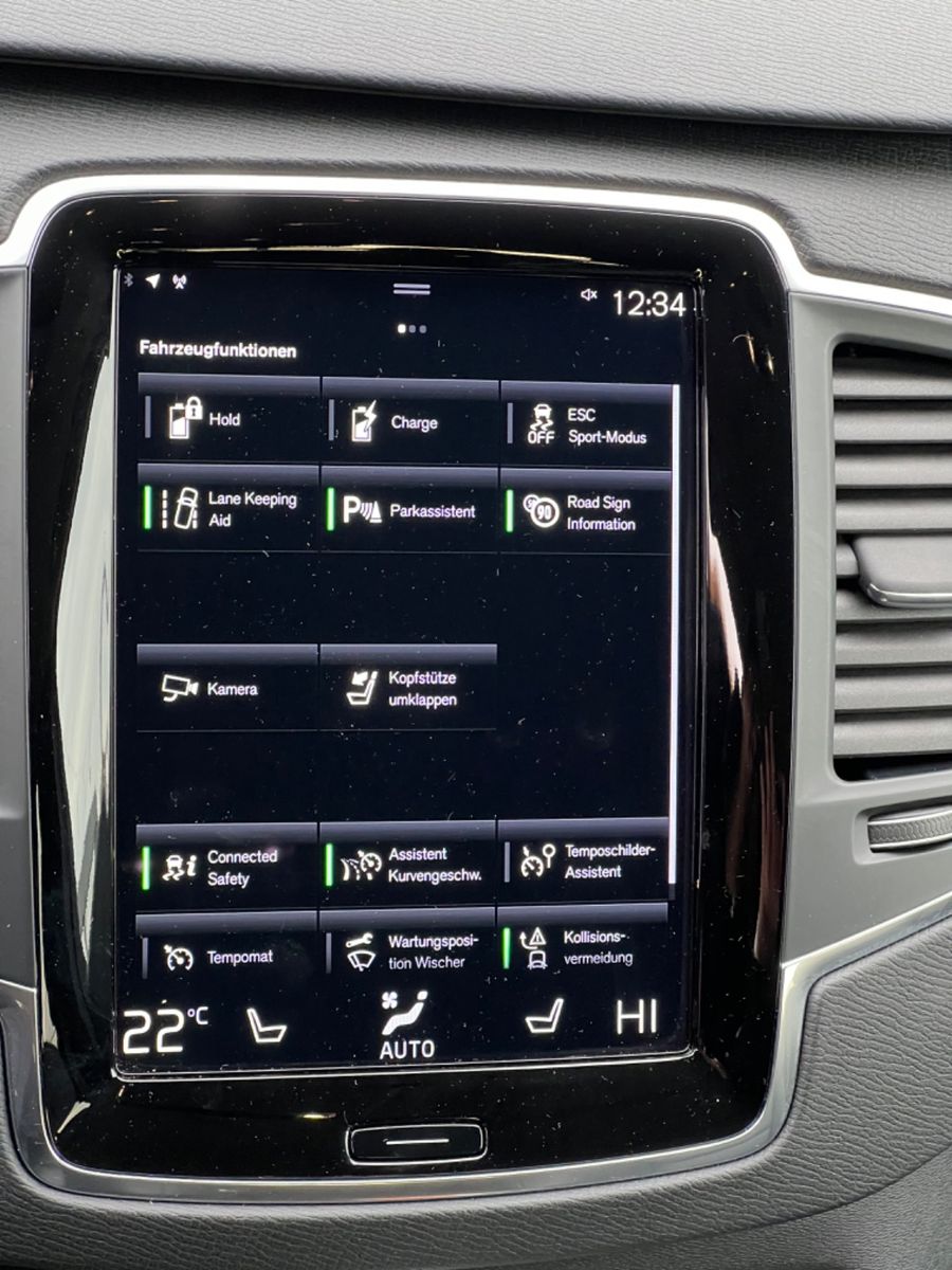 Volvo XC90 T8 R Design AWD - Samsaru's Car Outlet