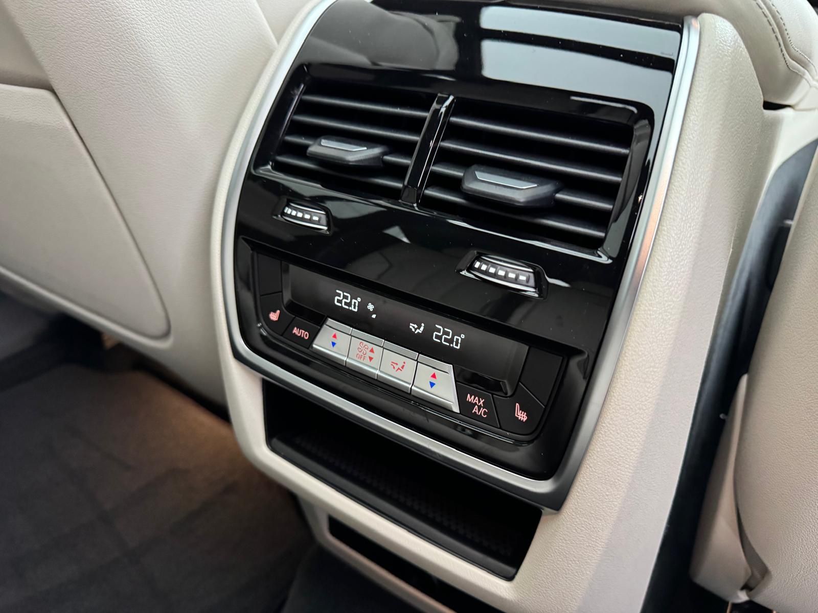 BMW X6 30d M SPORT PRO.LUFTFEDER.SOFTCL.H/K.AHK.22"