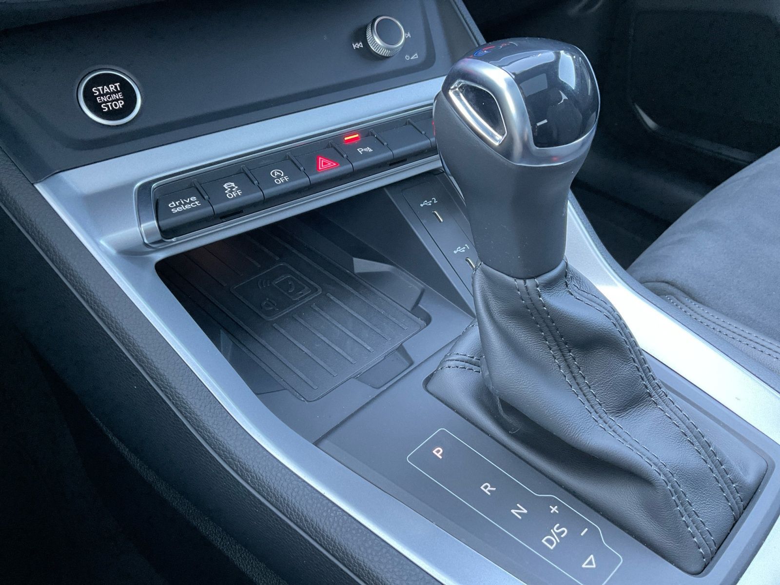 Audi Q3 Sportback 40 TFSI quattro S line - Samsaru's Car Outlet
