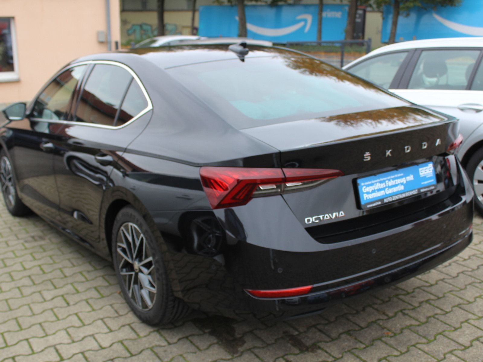 Skoda Octavia Style 2,0 TDI DSG Head Up Kamera Virtual