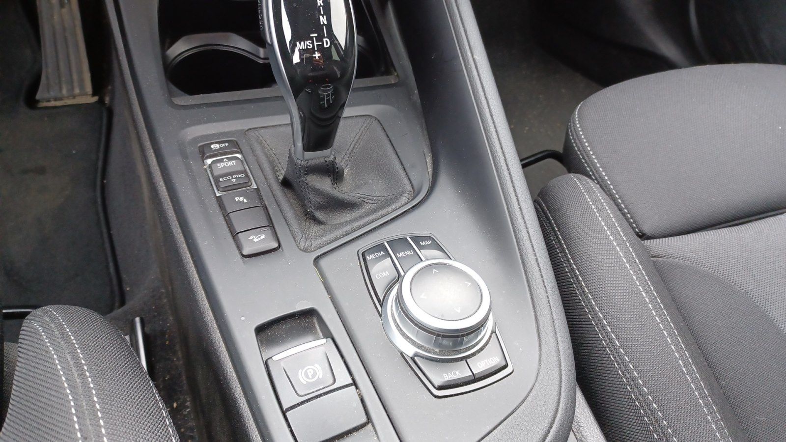 BMW X1 xDrive20i Advantage - Samsaru's Car Outlet