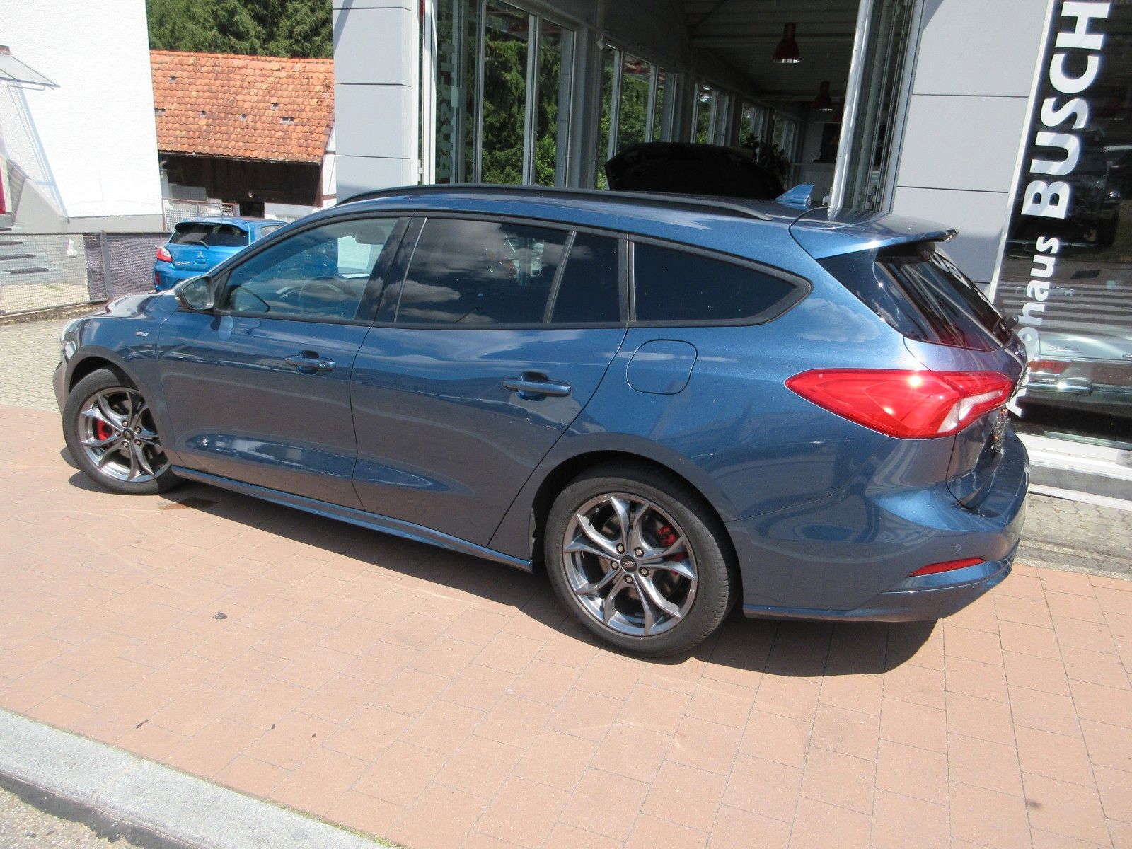 Ford Focus 1,5 EcoBlue ST-Line - Samsaru's Car Outlet