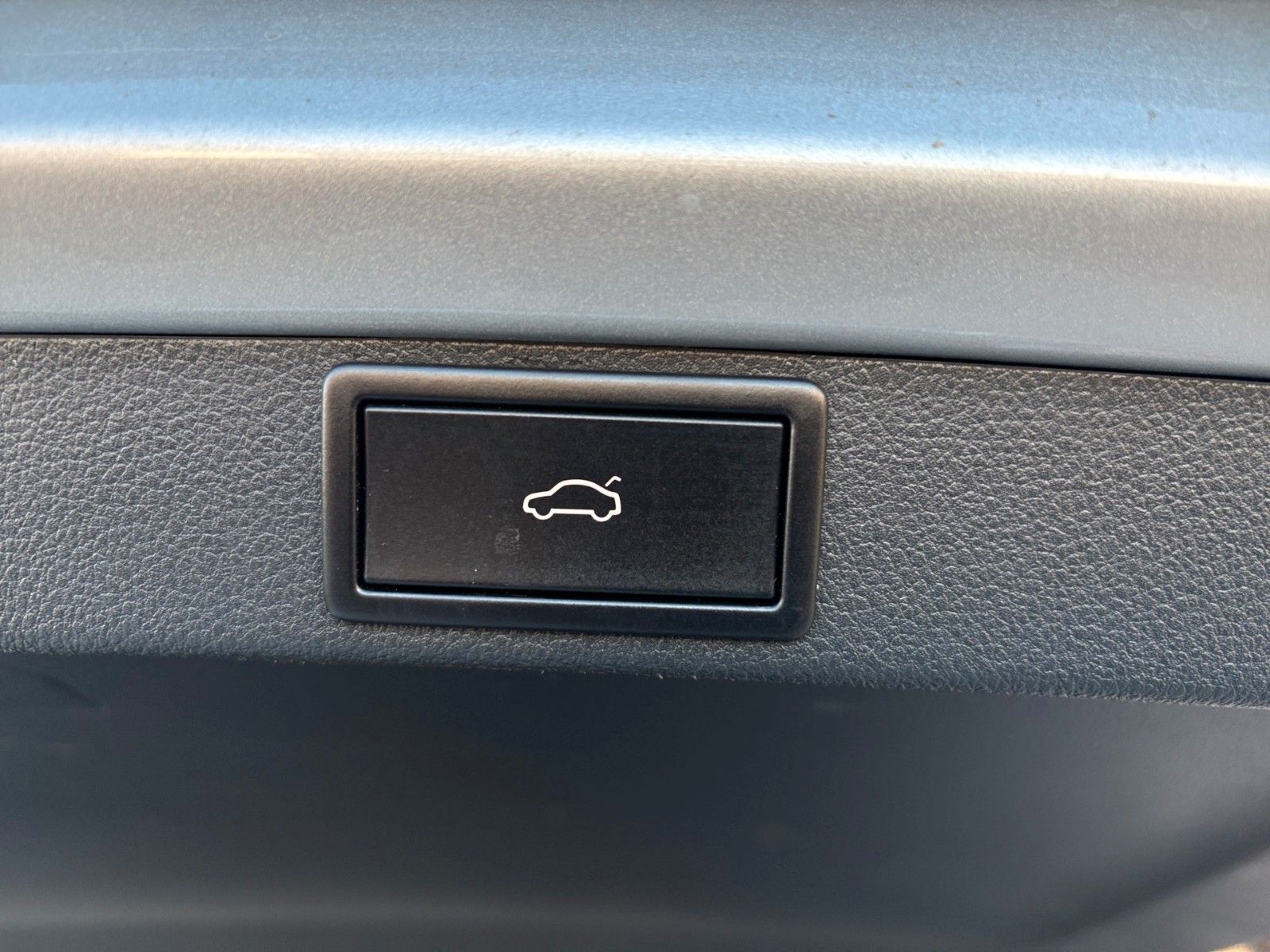 Skoda Octavia Combi 1.4 TSI iV DSG First Edition - Samsaru's Car Outlet