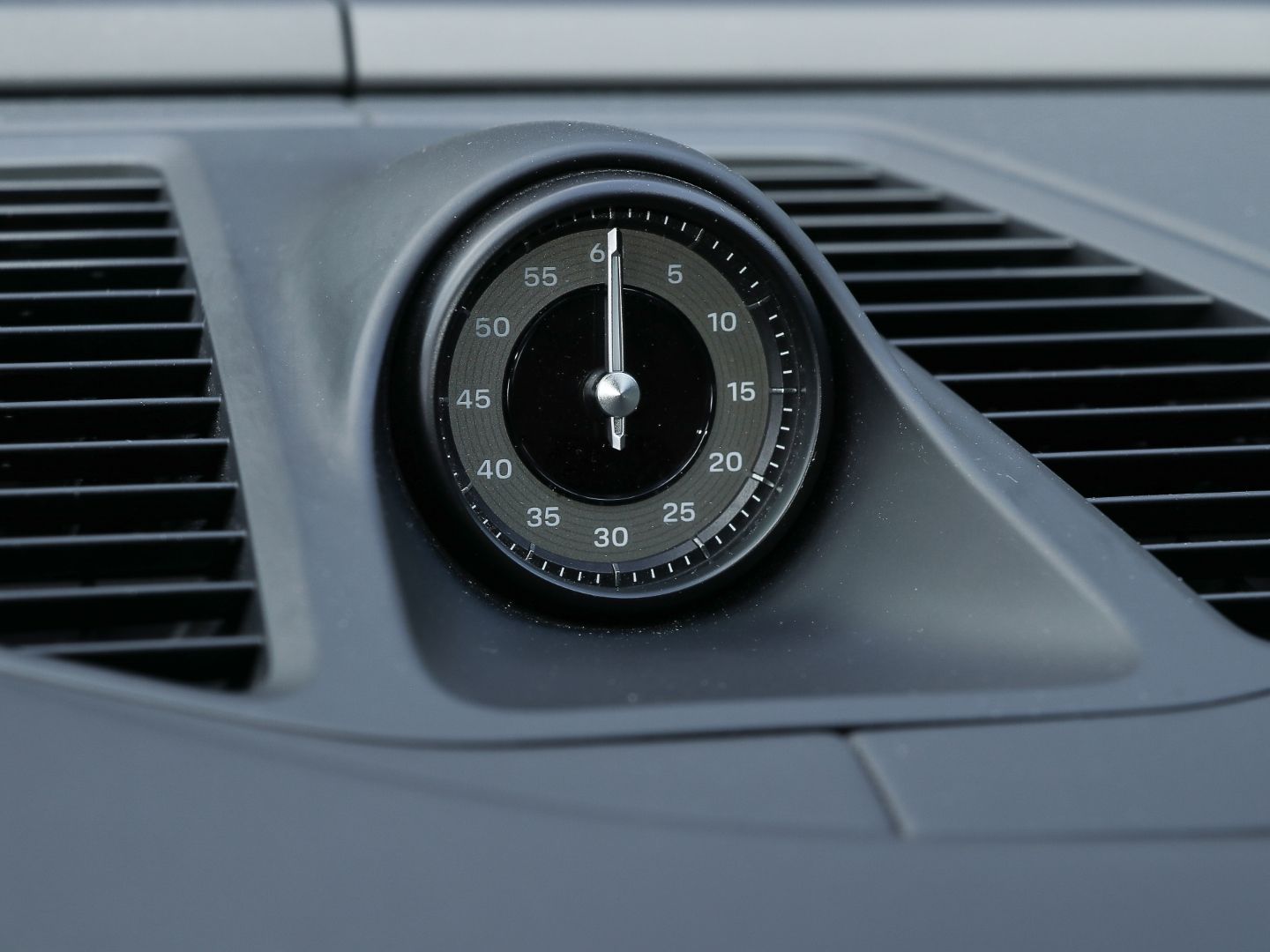 Porsche Macan Turbo Burmester InnoDrive HA-Lenkung