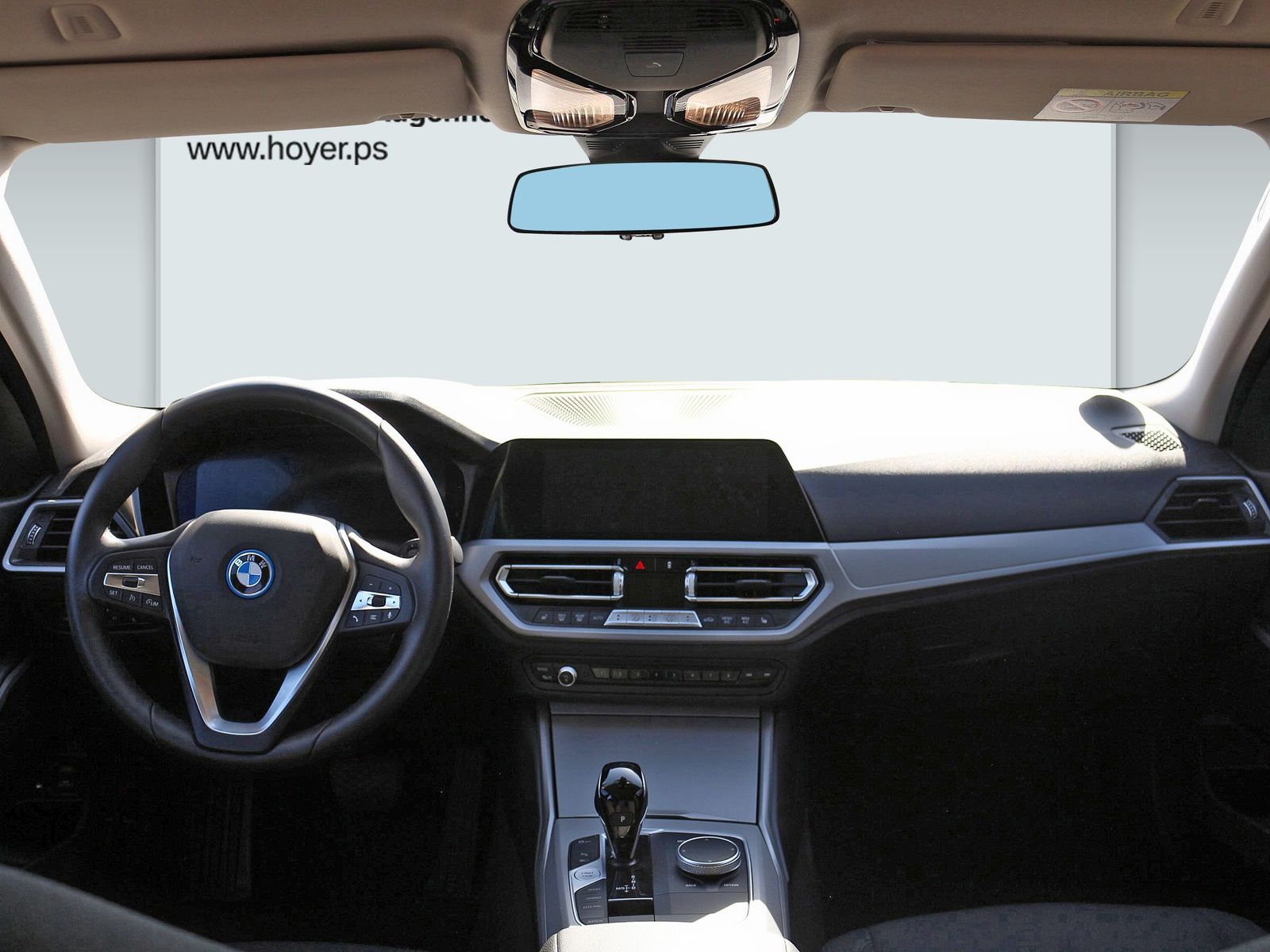 BMW 330e Touring Advantage - Samsaru's Car Outlet