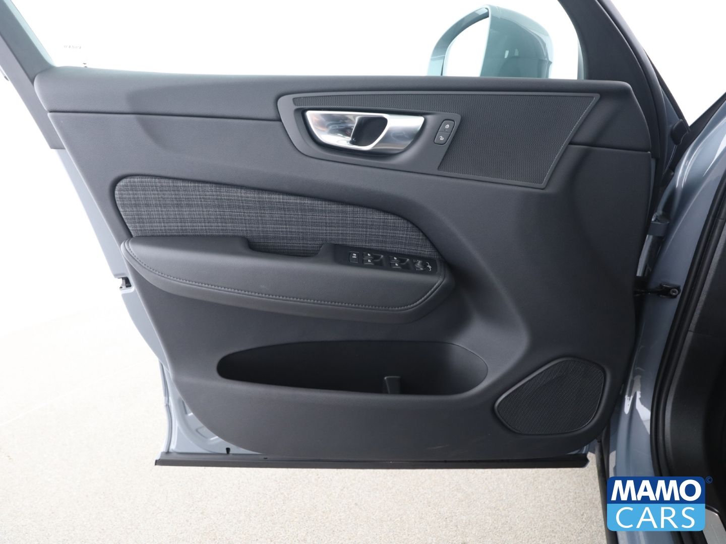 Volvo XC60 T6 Recharge AWD Core AHK*CAM*4xSHZ*PANO*LHZ