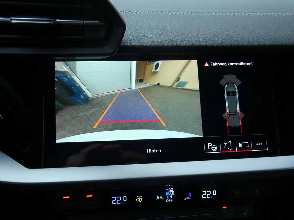 Audi A3 Sportback 40 TFSIe S-Line ACC+KAMERA+SHZ+LED+