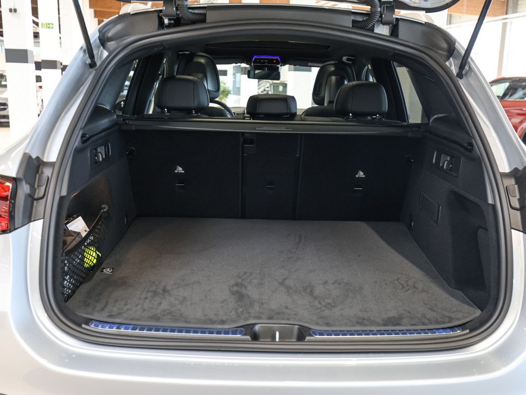 Mercedes-Benz GLC 220 d 4M AMG Edition AHK Distr. LED Pano Nav