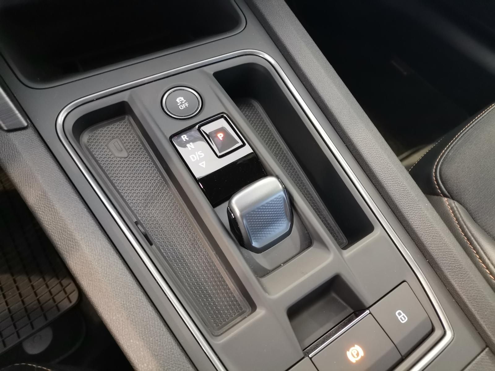 Cupra Formentor 1.4 TSI DSG VZ e-Hybrid Winter|LED|Nav