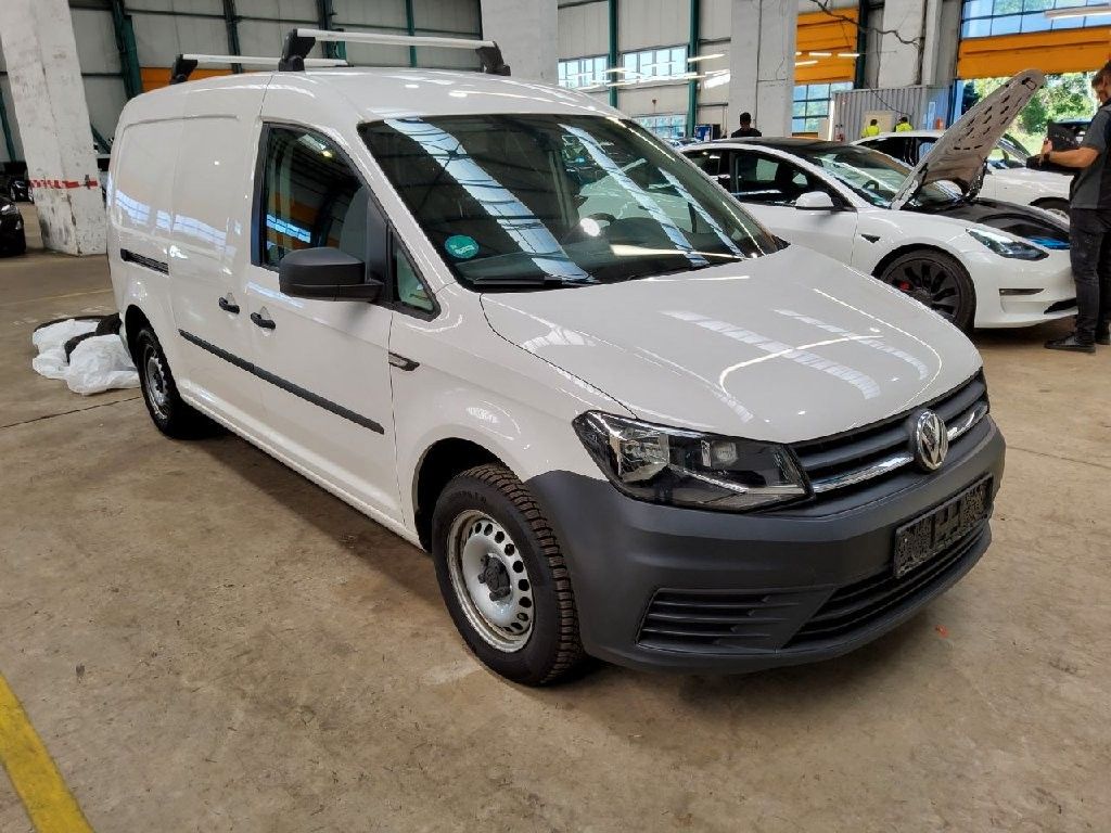 Volkswagen Caddy Maxi 2.0 TDI DSG - Samsaru's Car Outlet