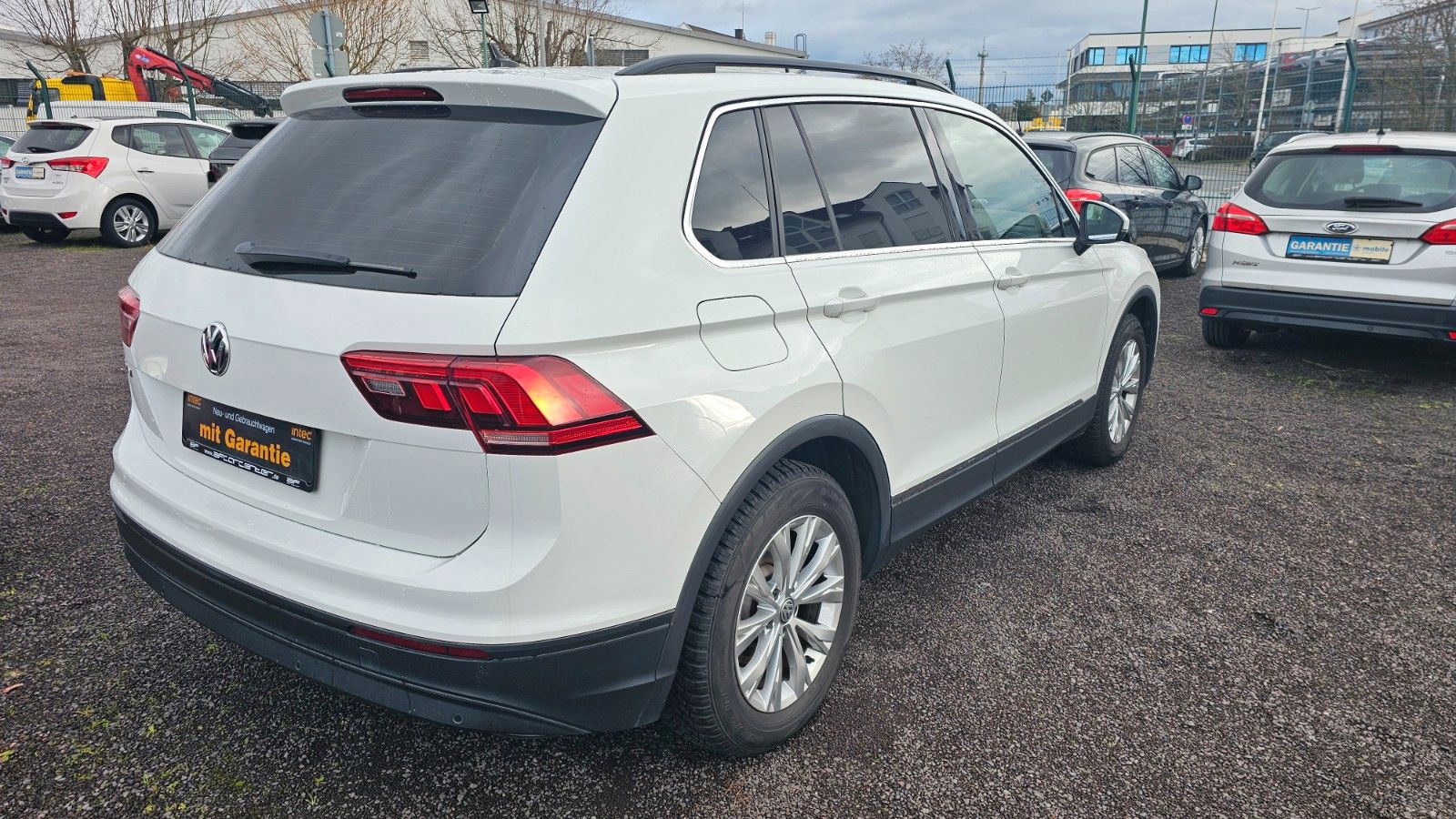 Volkswagen Tiguan Comfortline - Samsaru's Car Outlet