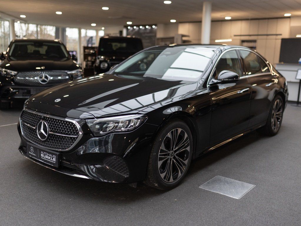 Mercedes-Benz E 220 d Avantgarde Advanced - Samsaru's Car Outlet