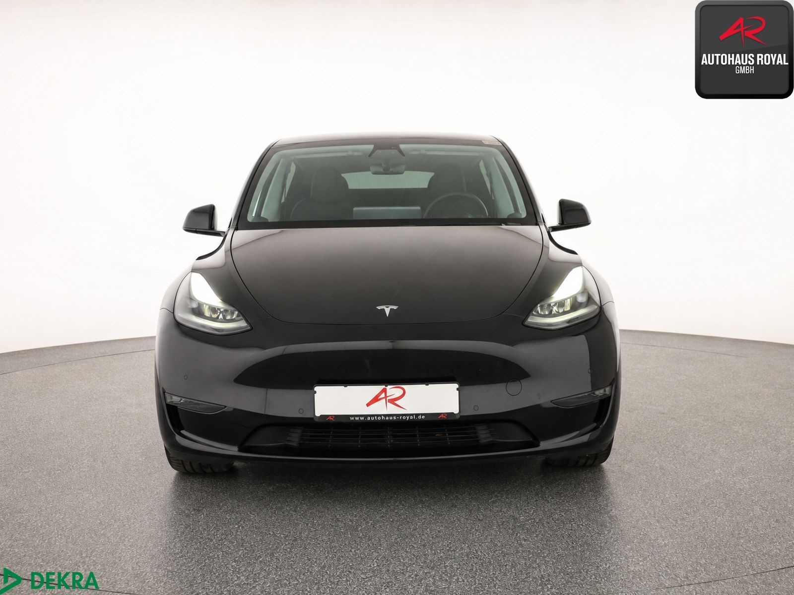 Tesla Model Y PERFORMANCE Dual Motor AWD PANO,KEYLESS