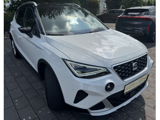 Seat Arona 1.0 TSI DSG Xperience /AHK/SHZ/NAV