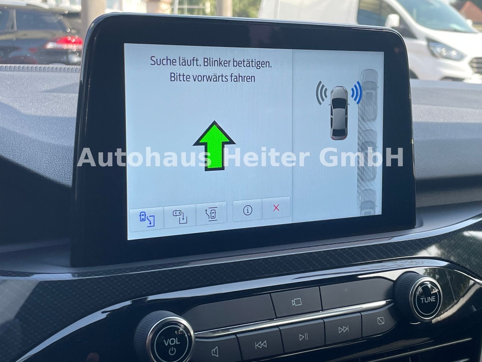 Ford Kuga PHEV ST-Line X - Samsaru's Car Outlet