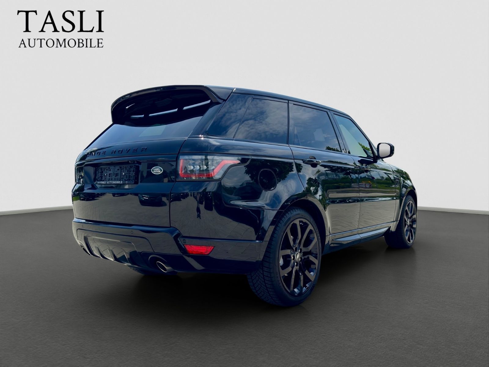 Range Rover Sport HSE Dynamic P400e BLACK - Samsaru's Car Outlet