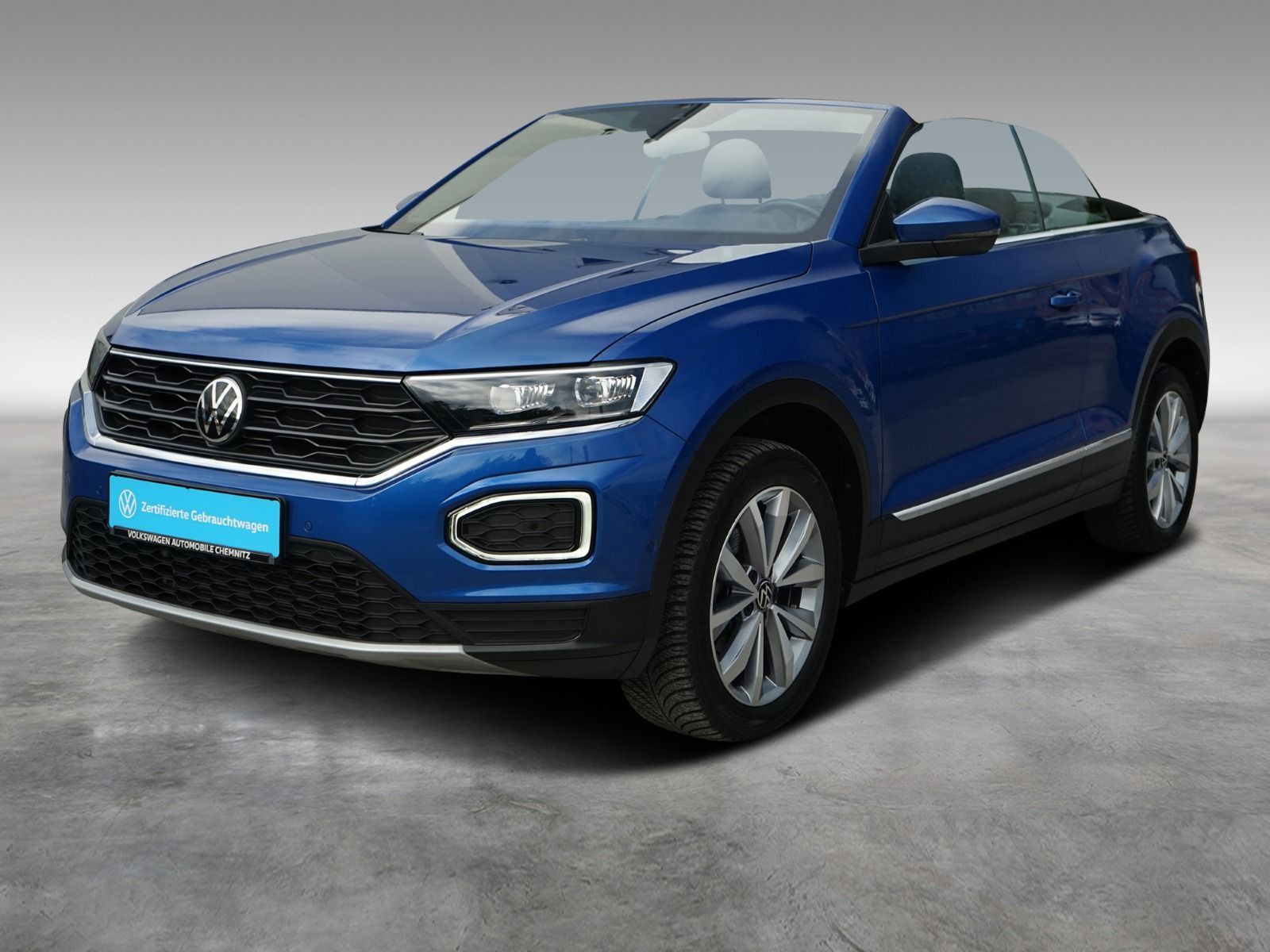 Volkswagen T-Roc 1.5 TSI Style - Samsaru's Car Outlet