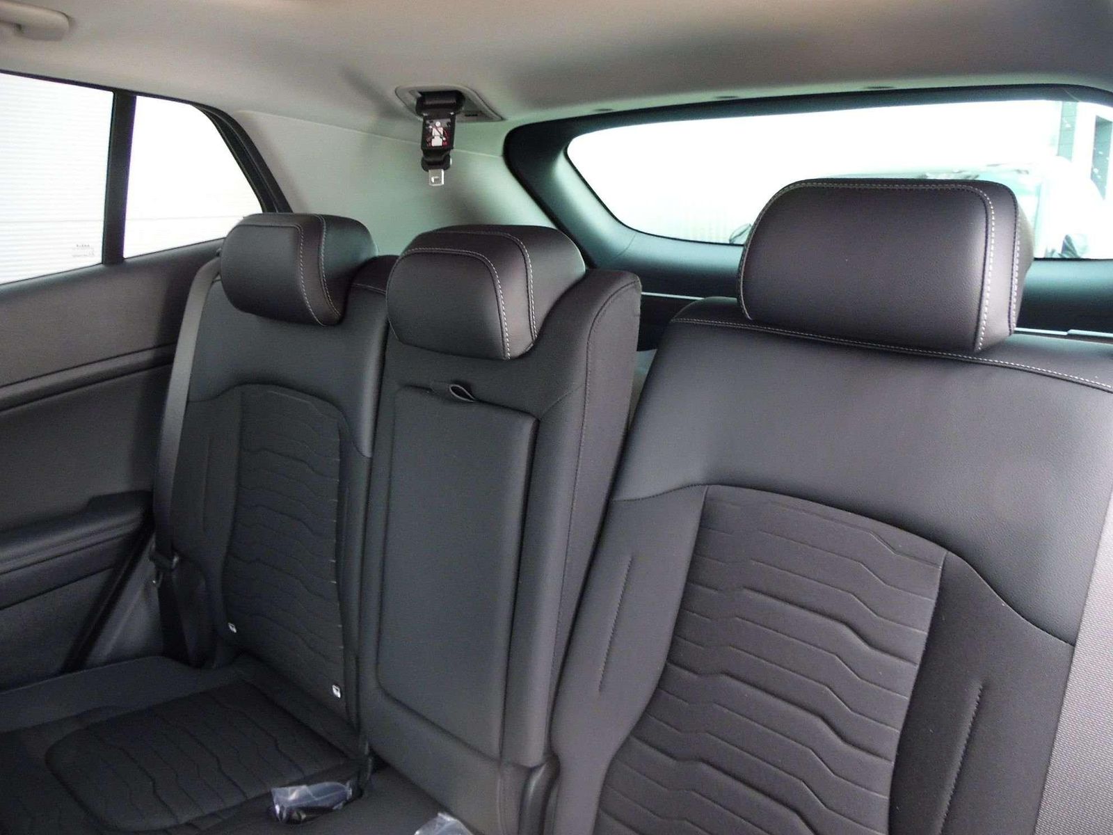 Kia Sportage Spirit 2024 1.6T 48V 2WD - Samsaru's Car Outlet