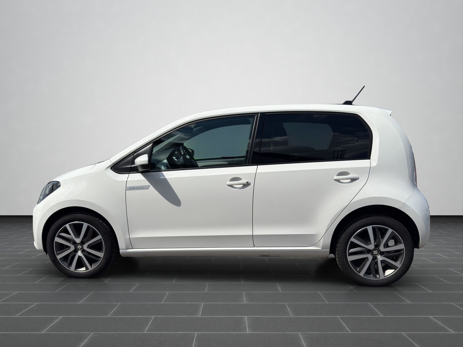Seat Mii electric Plus - Samsaru's Car Outlet