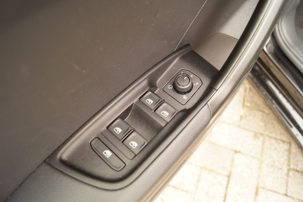 Audi A1 Sportback 25 TFSI automatik Pro Line -NAVI-EC