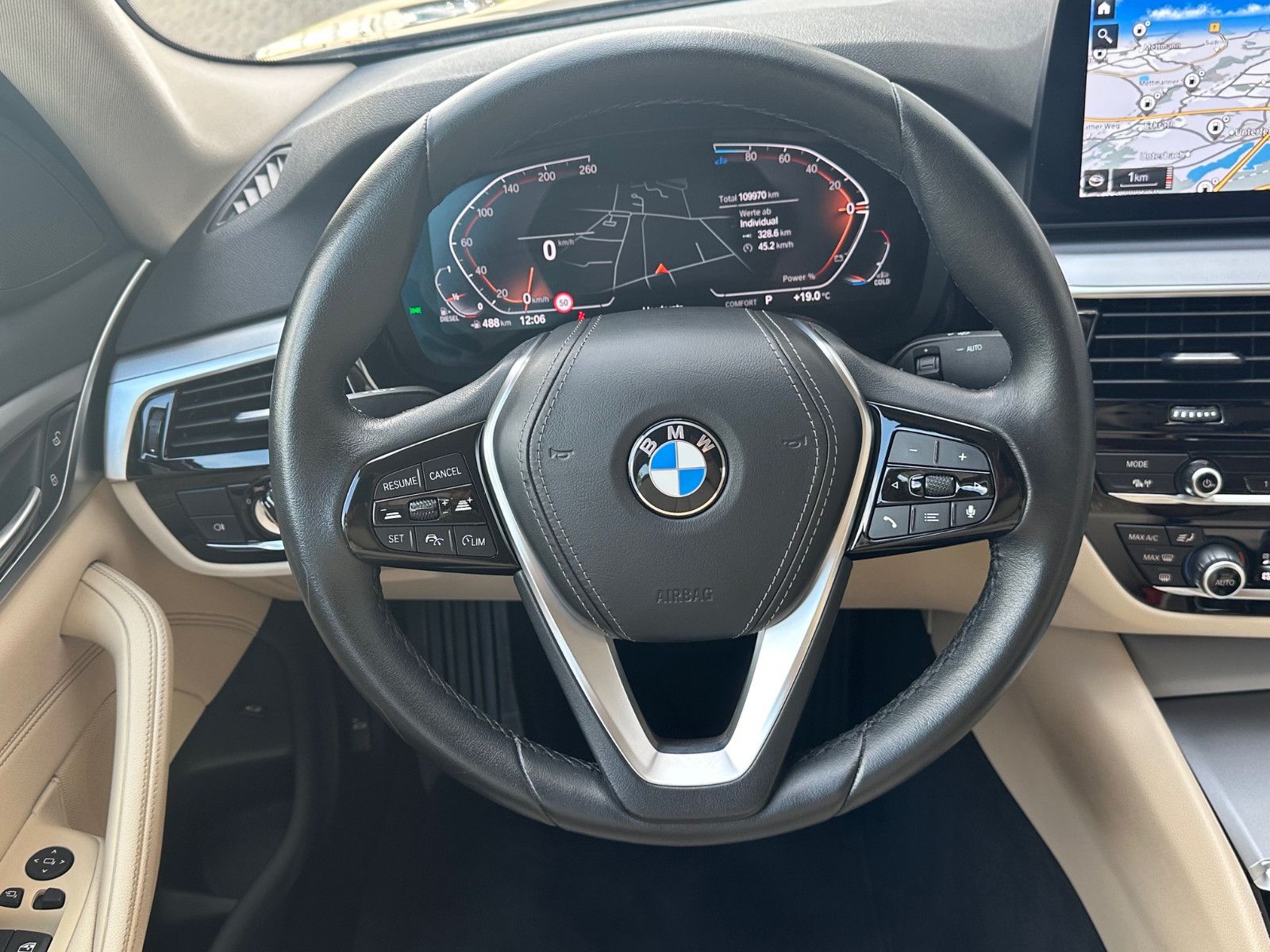 BMW 520d xDr *ACC*DRIVING*4-ZONEN KL.*KAM*HiFi*LEDER