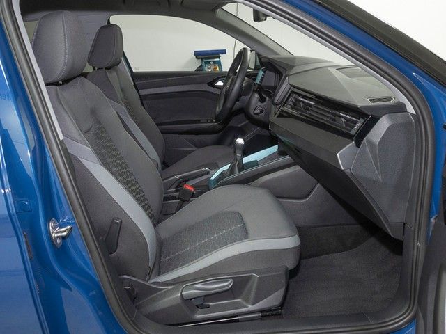 Audi A1 Sportback 30 TFSI S line competition - Samsaru's Car Outlet