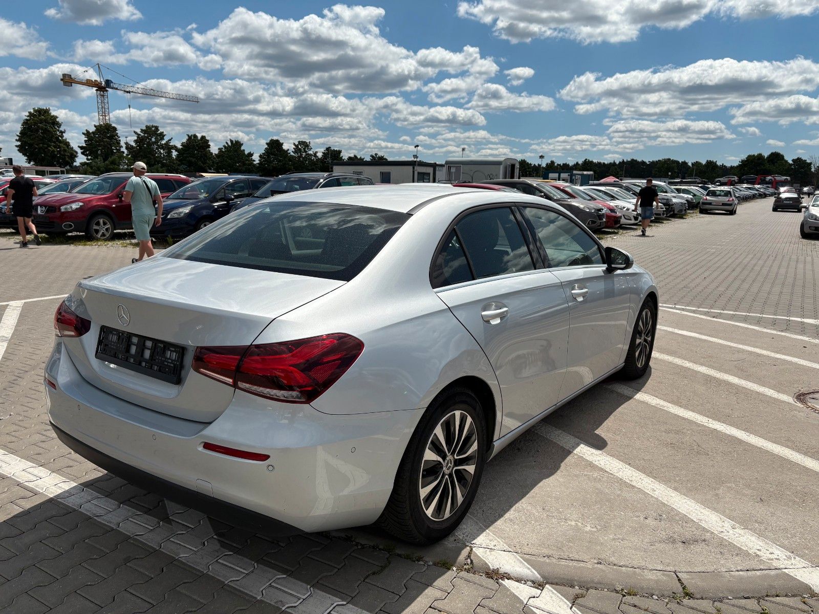 Mercedes-Benz A 180d Business - Samsaru's Car Outlet