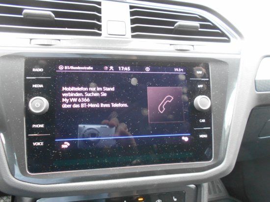 Volkswagen Tiguan 1.5 TSI Life - Samsaru's Car Outlet