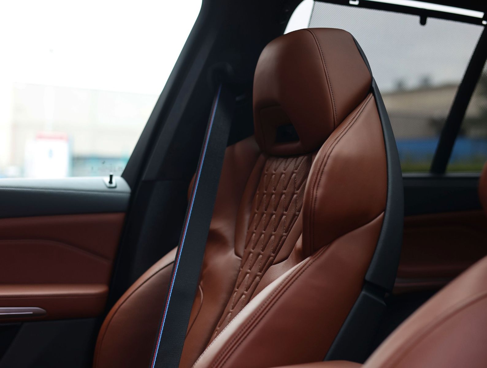 BMW X5 50e xDrive | Individual - Sky - AHK - Bow&Wil