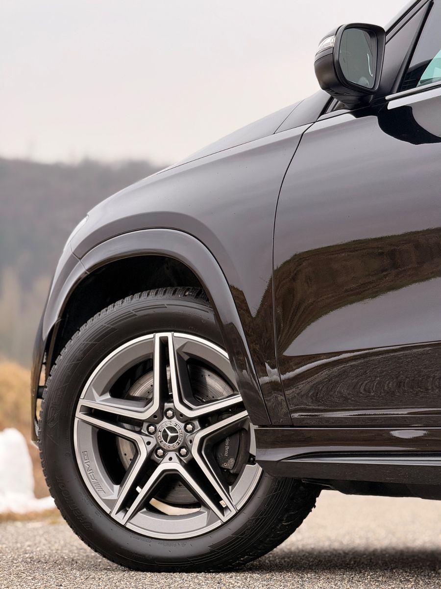 Mercedes-Benz GLE 350d/AMG LINE/JungeSterne09.26/AHK/Pano/360°