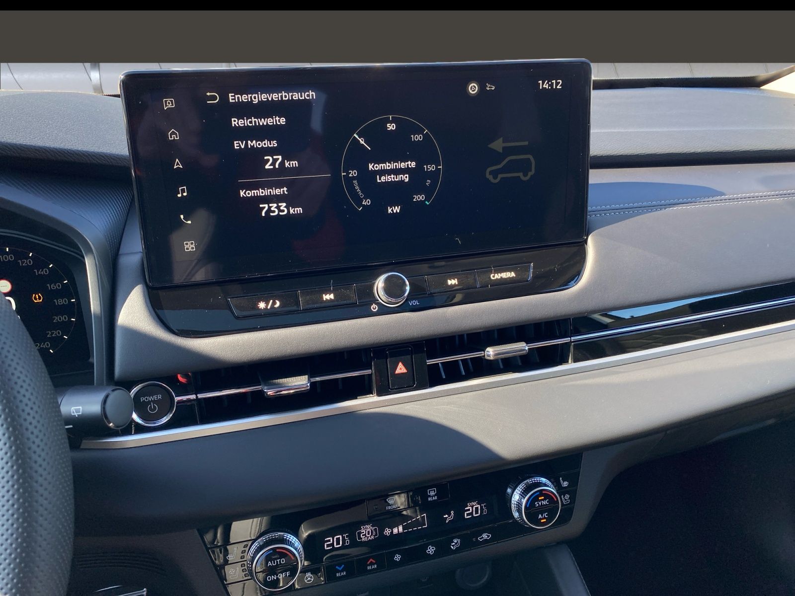 Mitsubishi Outlander Top 2.4 PHEV ACC PDC FLA STH LED