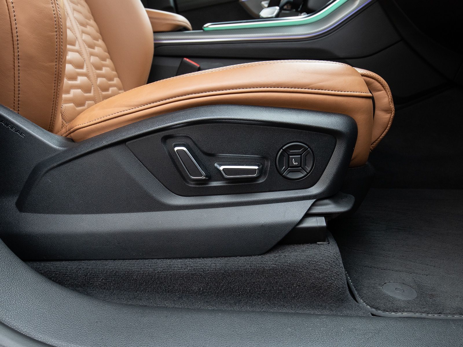 Audi RSQ8 Memory B&O Massage 360°Keyless WANK SoftCl.