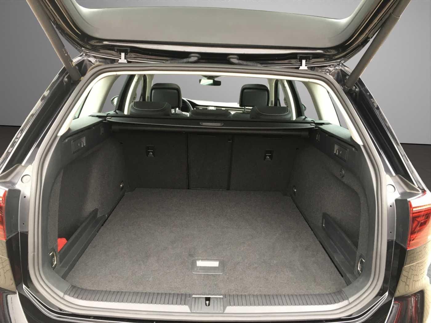 Volkswagen Passat Variant Alltrack 2.0 TDI DSG 4Motion,ACC,